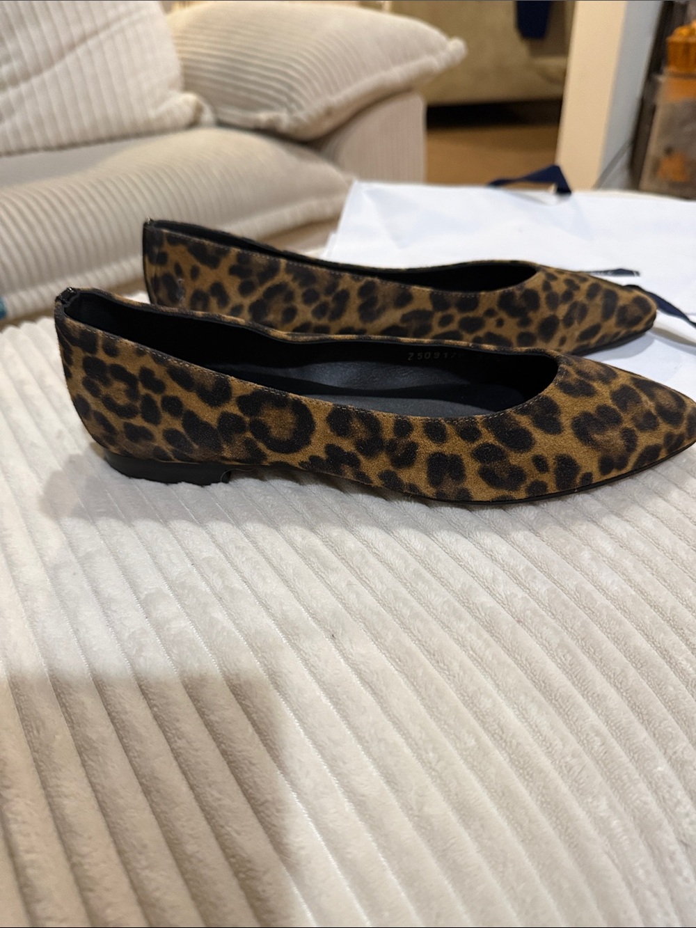 Margaux Leopard-Print Pointed Toe Flats - Brown/Black size 37.5 NBW - Picture 3 of 5